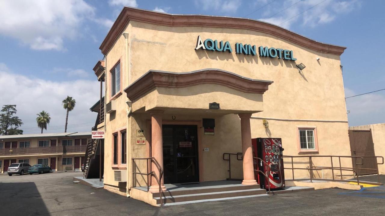 אל מונטה Aqua Inn Motel מראה חיצוני תמונה